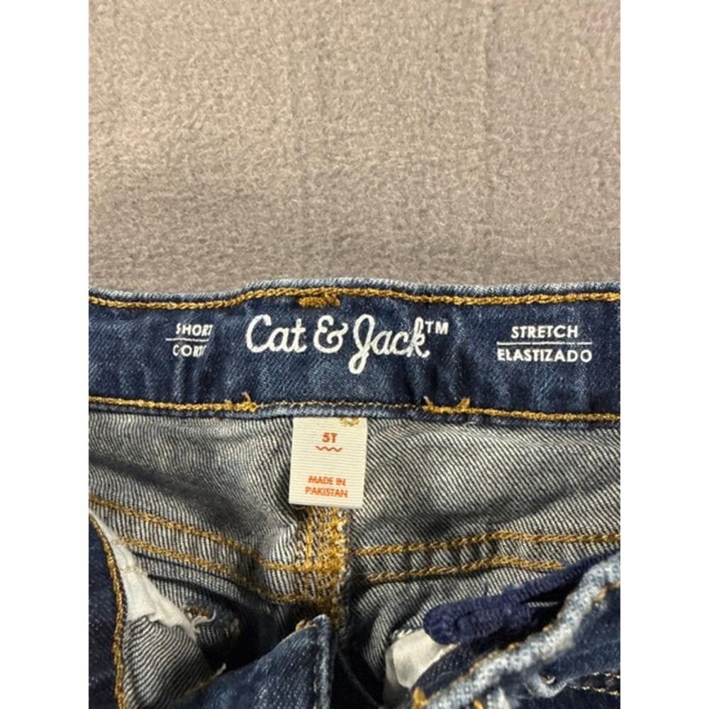 CAT & JACK ( SIZE 5T ) - Picture 3 of 4